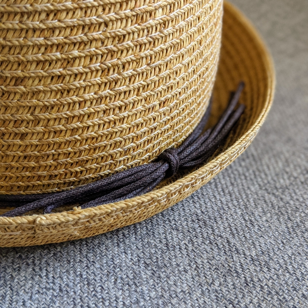 Fedora - Picture 4 of 6
